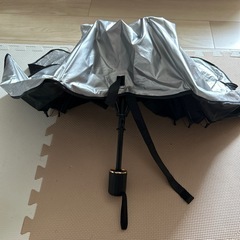 車用サンシェード（折りたたみ型）の画像