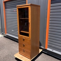 無料　オーディオラック　本棚　食器棚の画像