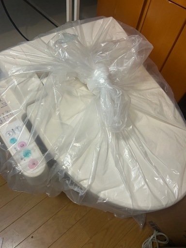 TOSHIBAウォシュレット付きトイレ