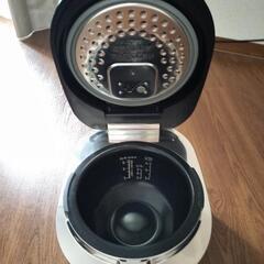 【ジャンク品】シャープ炊飯器KS-HF10Bの画像
