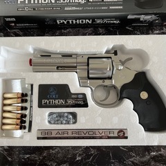 コルトパイソン.357マグナム　シルバーモデルの画像