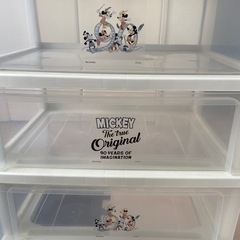 ミッキーの衣装ケース3段の画像