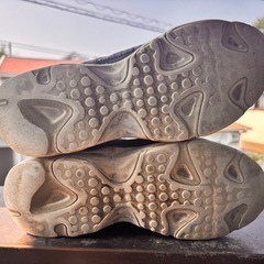 FILA スニーカー　27.5センチの画像