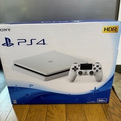 PS4 CUH-2100A B02 500GB ソフト2本とおまけ付きの画像
