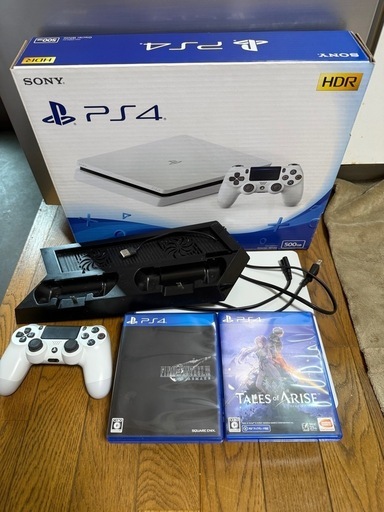 PS4 CUH-2100A B02 500GB ソフト2本とおまけ付き