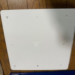 PS4 CUH-2100A B02 500GB ソフト2本とおまけ付きの画像