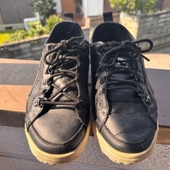 FILA 27.5　スニーカーの画像
