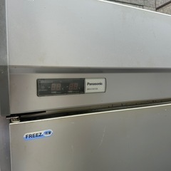 業務用冷凍冷蔵庫の画像