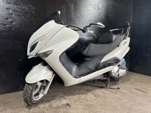 ★支払総額5.0万円★買取強化中！引き上げも可能です！ ヤマハ マジェスティ125FI LPRSE カスタム多数！フロントマスク！バックレスト！4スト、インジェクション！カスタムに♪