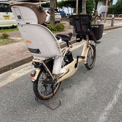 Panasonic BE-ELRE03T Gyutto パナソニック バッテリー16AH子供乗り椅子 2個付きの画像