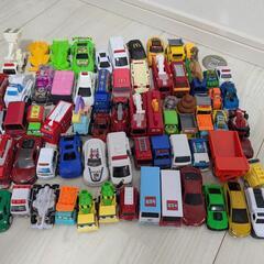 プルバック カー トミカの中古が安い！激安で譲ります・無料で