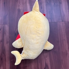 ベイビーシャーク ぬいぐるみ イエローの画像