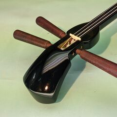 【新品未使用品】沖縄三線・三味線 人工皮張りの画像