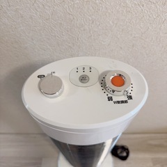 ハロゲンヒーター　暖房器具　の画像