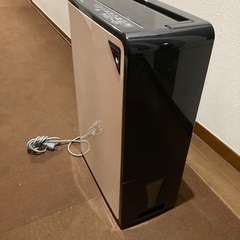【取引中】2022年製コロナ衣類乾燥除湿機CD-H10A 突然ジャンクお譲りしますの画像