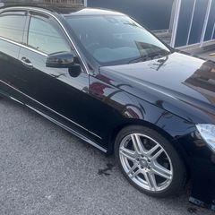 メルセデスベンツE350の画像