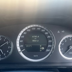メルセデスベンツE350の画像