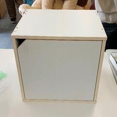 0712-221 扉付カラーボックス