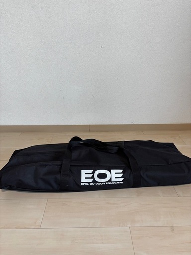 折りたたみ木製アウトドアテーブル Eifel outdoor Equipmentの通販