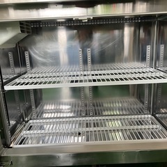 2007年 フジマックテーブル形冷蔵庫  141Lの画像
