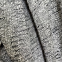32  　カーディガンの画像