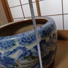 火鉢と火箸の画像