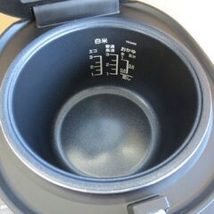 2021年製 3合炊き 炊飯器 ヤマダセレクト NRC-M05H1 ブラック マイコン しゃもじ+取扱説明書付き 札幌 北20条店の画像