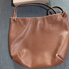 ショルダーバックの画像
