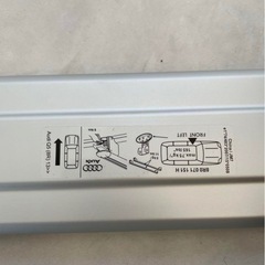 アウディSQ5 Q5用ルーフキャリアの画像