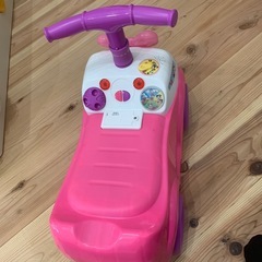 ミニーちゃん　足蹴り玩具の画像