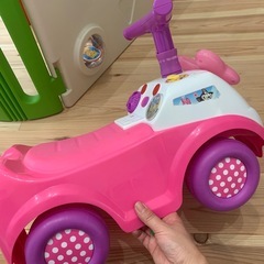 ミニーちゃん　足蹴り玩具の画像
