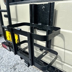 ジムニー　携行缶とホルダーセットの画像