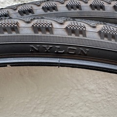 幅40mm・リム径622mm　自転車タイヤ前後  の画像