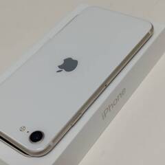 【SIMフリー】iPhone SE 第3世代/128GB/A2782〈MMYG3J/A〉の画像