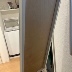 鏡 ホワイトの画像