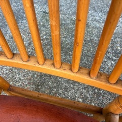 椅子　二脚の画像