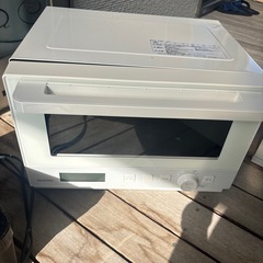 電子レンジと洗濯機の画像