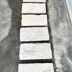 【決まりました】天然石 敷石 ステップストーンの画像