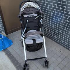 セカンドベビーカーCombi F2 リミテッド