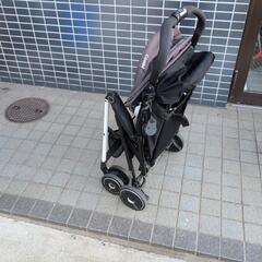 セカンドベビーカーCombi F2 リミテッドの画像