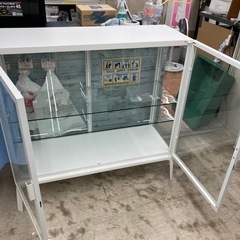 8/3 値下げ⭐️廃盤⭐️IKEA イケア⭐️コレクションケース⭐️MILSBO ミルスボ⭐️ホワイト⭐️鍵付⭐️おしゃれ⭐️ガラス戸⭐️2248の画像