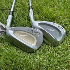 TaylorMadeのアイアンセットとウッド、ウエッジの画像
