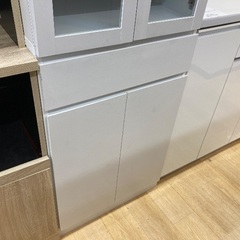 【トレファク イオンモール常滑店】食器棚　ベガコーポレーションをご紹介！の画像
