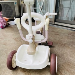 幼児
用三輪車の画像