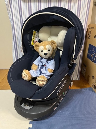 【極美品】回転式チャイルドシート　エールべべ・クルット4i　リラクシー