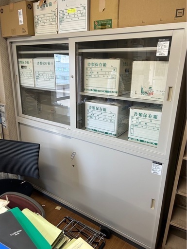 コクヨ　ワイド書庫　オフィスロッカー　大型　オフィス家具