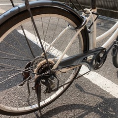 【週末セール】【交渉中！】お早めに！変速6段ギヤー　27インチ　自転車の画像
