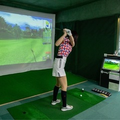 24時間営業　インドアゴルフ練習場 - スポーツ