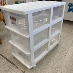 【ジモティー割引で最大15％OFF⭐️】 プラスチック3段　収納ケース　キャスター付き　※2400010541506の画像