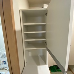 スリム食器棚【ダストボックス付き】の画像